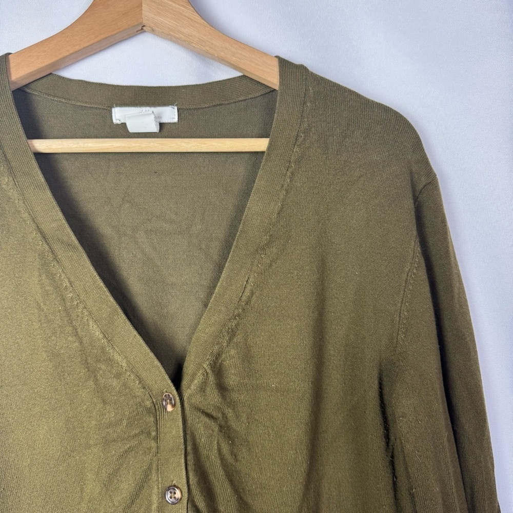 H&M Basic Olive Green V-Neck Cardigan Sweater M - Picture 3 of 3